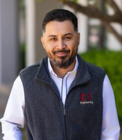 Denny Lopez headshot